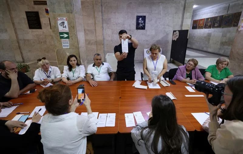 Civil Contract Vodi Sa 54,44% u Preliminarnim Rezultatima Jermenskih Parlamentarnih Izbora