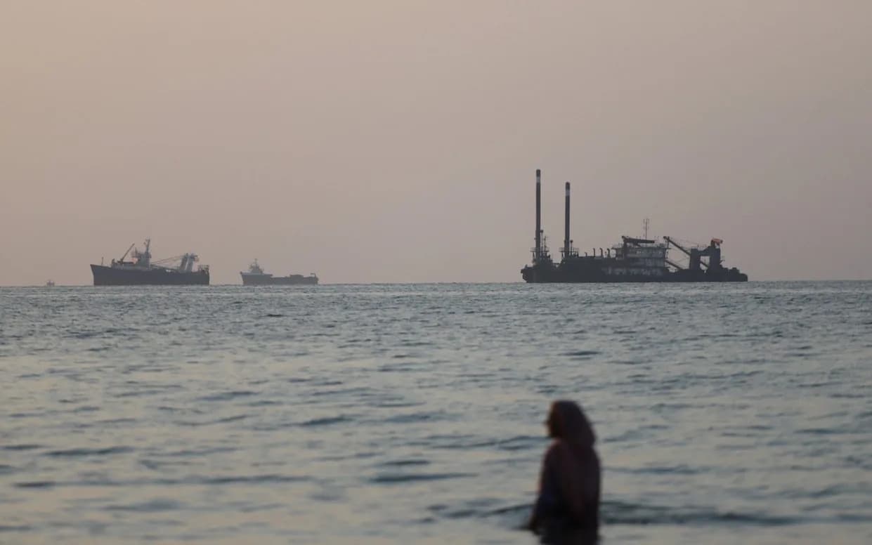Tjesnac Hormuz Mora Ponovo Biti Otvoren — Globalni Rizici i Politička Dilema