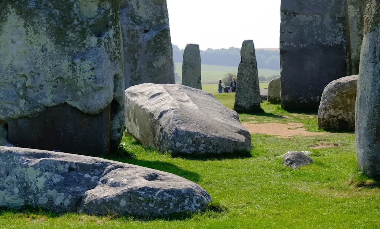 Oltarska Stena Iz Stonehengea: Dokazi Pokazuju Da Je Prevezena Iz Kaithnessa — Put Od Oko 700 km
