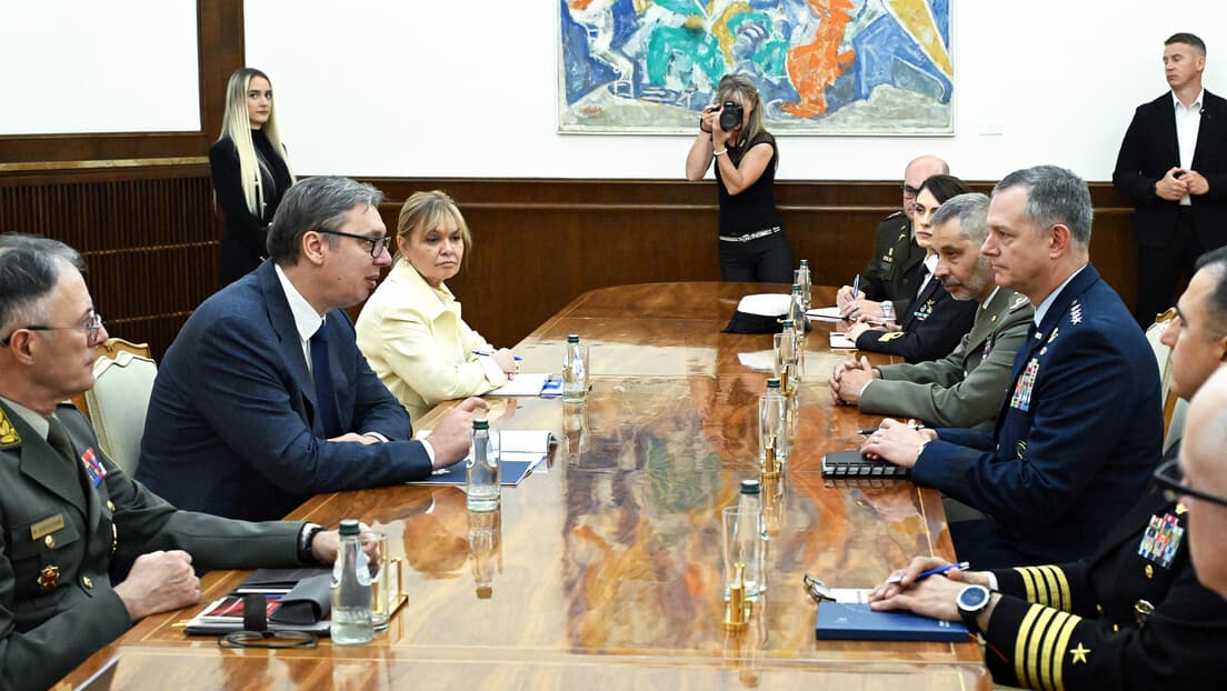 Vučić Sa Komandantom NATO-a U Evropi: Neutralnost Srbije I Nastavak Saradnje Kroz "Partnerstvo Za Mir"