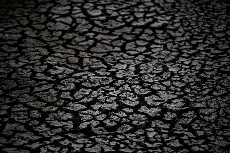 Jezero Velence Presušuje — Turizam i Priroda Ugroženi Dok Nivo Vode Pada Prema Rekordu
