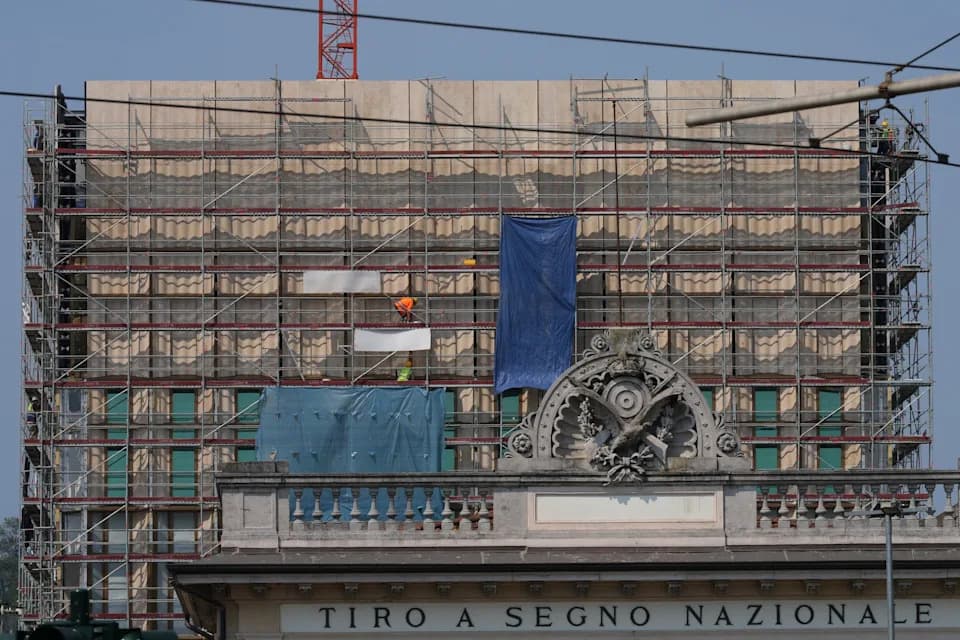 Strani Radnici Kažu: Za Gradnju Konzulata SAD u Milanu Plaćeni Manje Od 2$ Po Satu — Istraga Protiv Caddell Construction