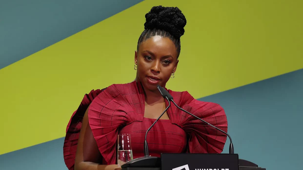 Chimamanda Ngozi Adichie Optužuje Euracare: "Opstruiraju Istragu o Smrti Mog Sina"