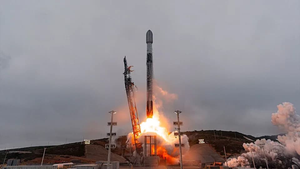 SpaceX Lansirao 24 Starlink Satelita — Prvo Lansiranje Nakon IPO, Booster Uspešno Sleteo