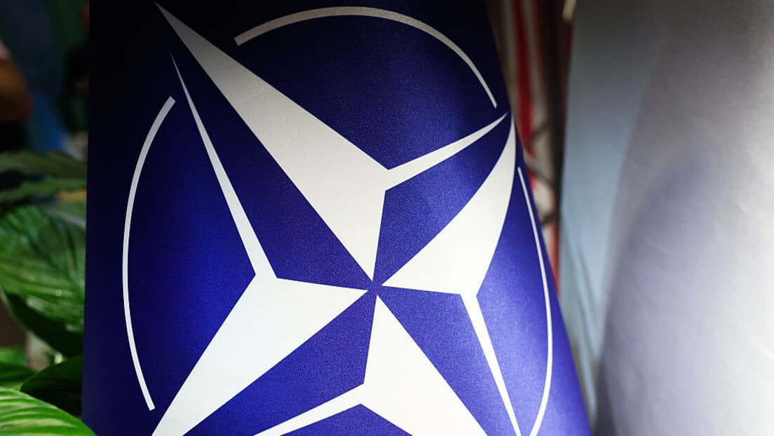Načelnik Generalštaba VCG Na Prvom NATO Simpozijumu O „Preciznim Dubinskim Udarima“ U Monsu