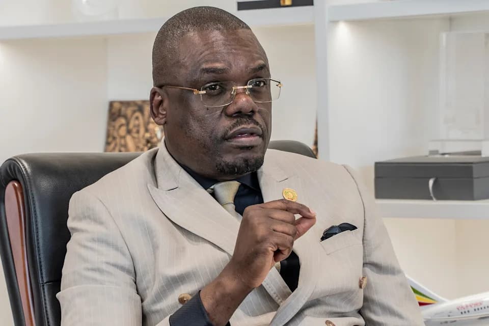 Šef Africa CDC: Afrika Mora Sopstvenim Sredstvima Finansirati Borbu Protiv Ebole i Razvoj Vakcine