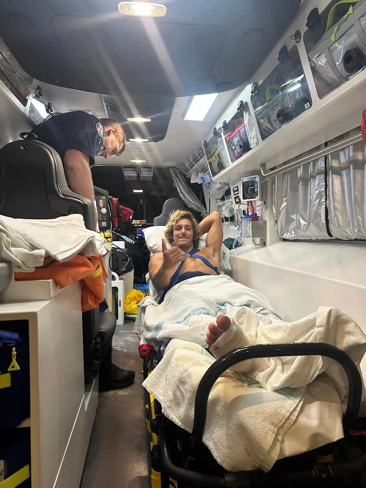 Surfer Izbegao Smrt Posle Ugriza Ajkule: "Znam Da Sam Dobro Prošao"