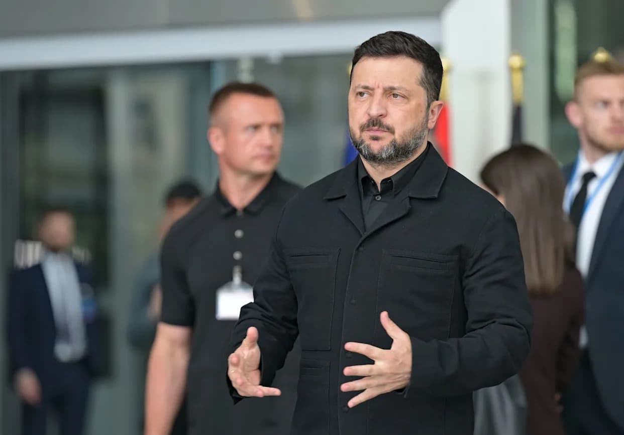 Zelenski Upozorava: Rusija Priprema Nove Velike Napade — Poziv Na Oprez