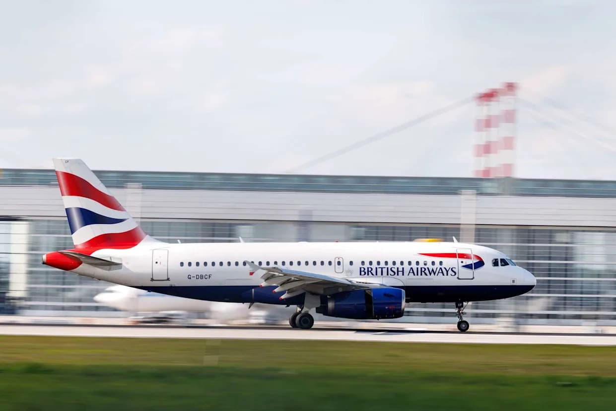 Pametni telefon se zapalio tokom taksiranja na Hanedi — posada British Airwaysa brzo reagovala