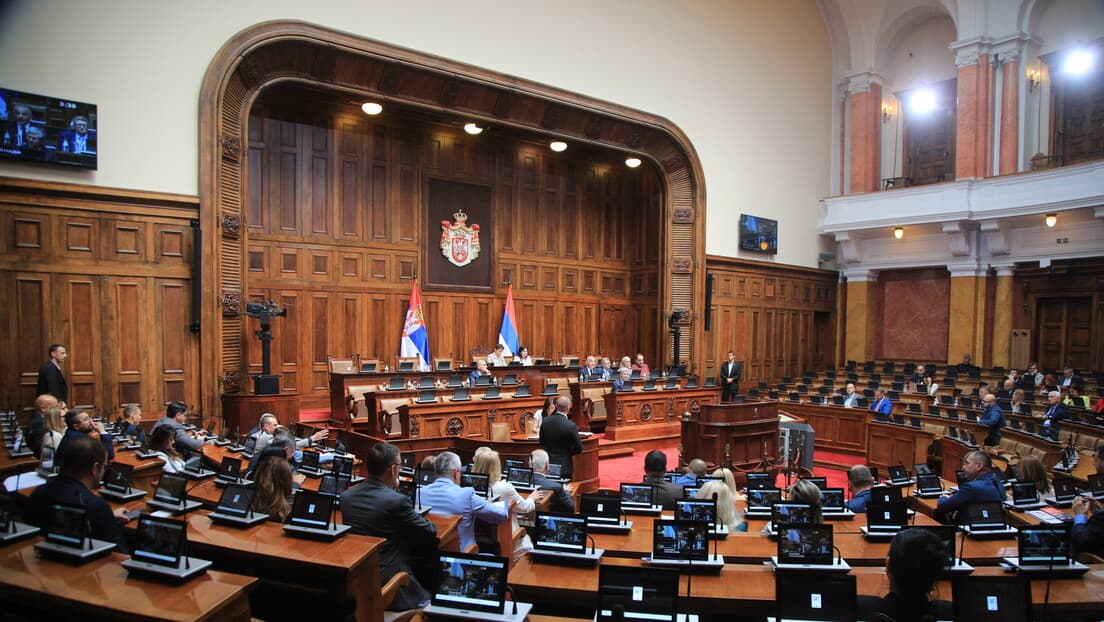 Skupština prekinula sednicu: Okončana rasprava o pravosudnim zakonima, nastavak sutra u 10:00