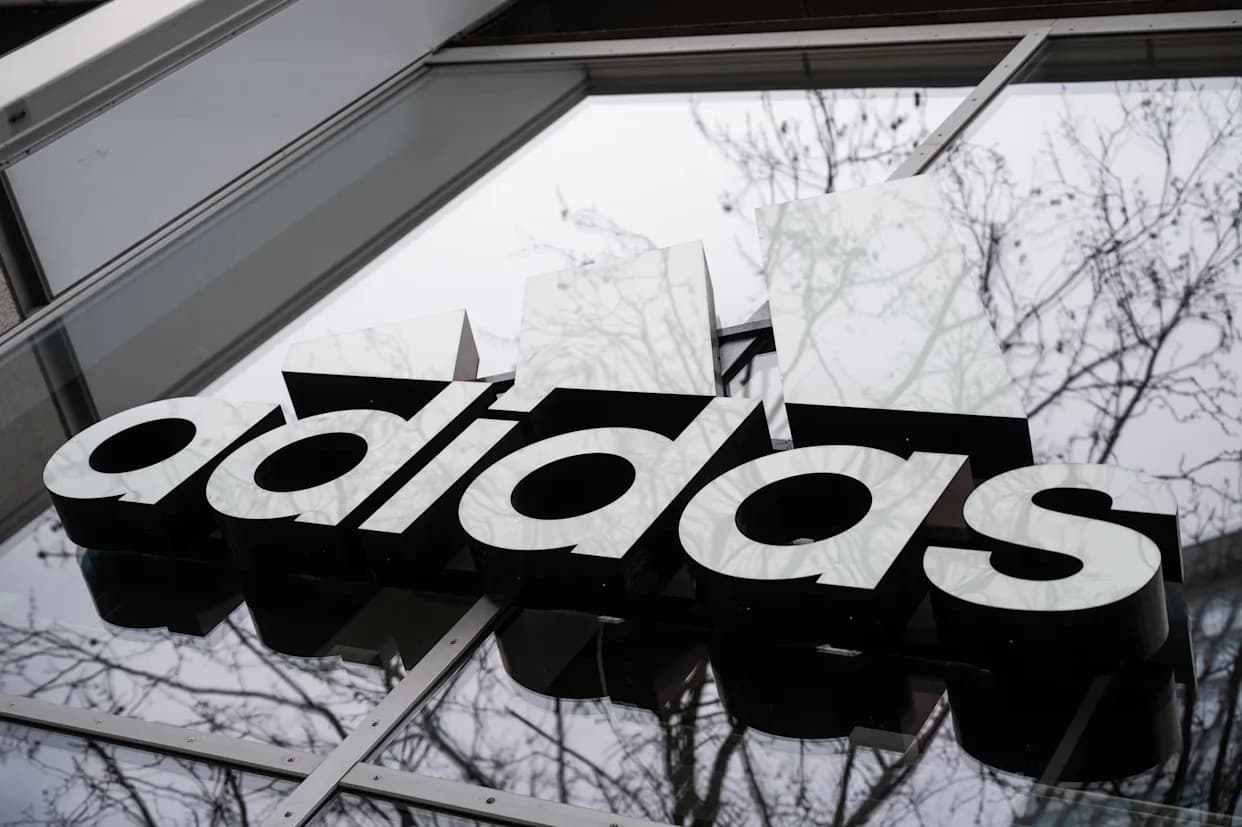 Britanski ASA Zabranio 'Recycled' Reklame Adidasu, Calvin Kleinu i Uniqlo Zbog Obmanjujućih Tvrdnji