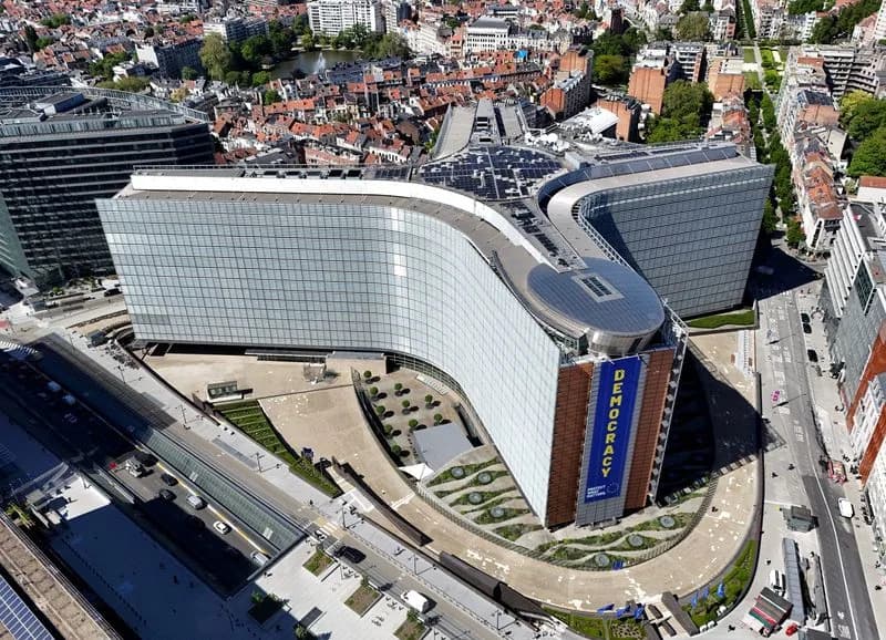 EU Jača Europol: Novi Paket Za Borbu Protiv Digitalnog I Prekograničnog Kriminala