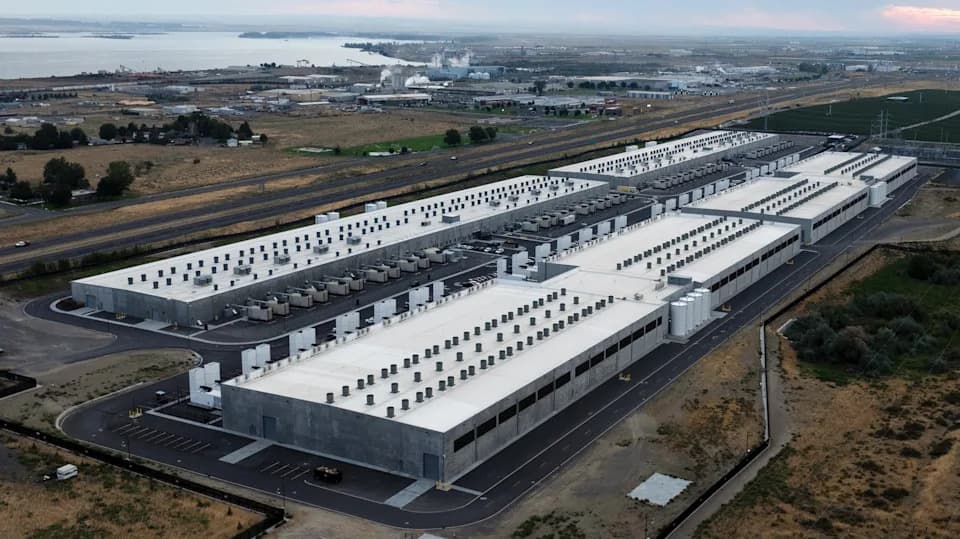 AI Troši Energiju i Vodu — Kako Smanjiti Svoj Ekološki Otisak