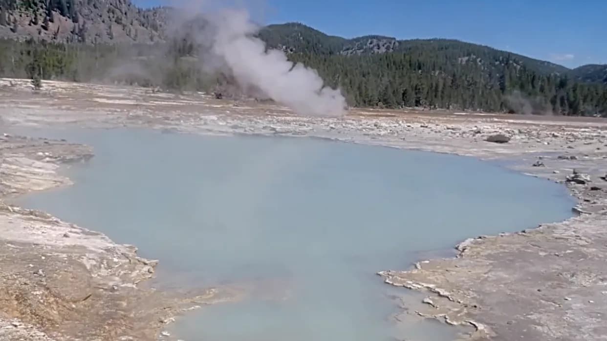 Yellowstone: Gejzir Stvorio Novi Prirodni "Topli Bazen" — Biscuit Basin Zatvoren
