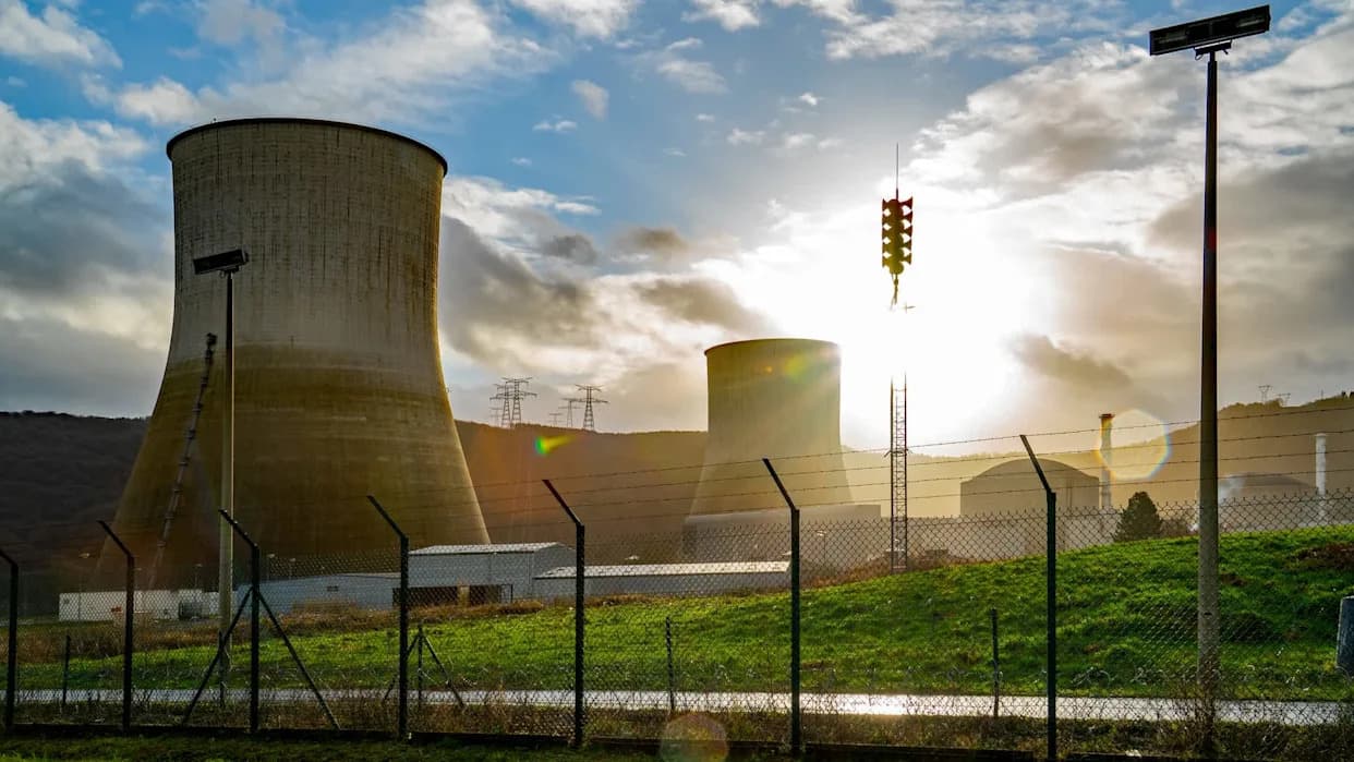 Vrućina U Francuskoj Prisiljava Nuklearke Na Smanjenje Proizvodnje — Pad Od 4,1 GW Podiže Cene Struje