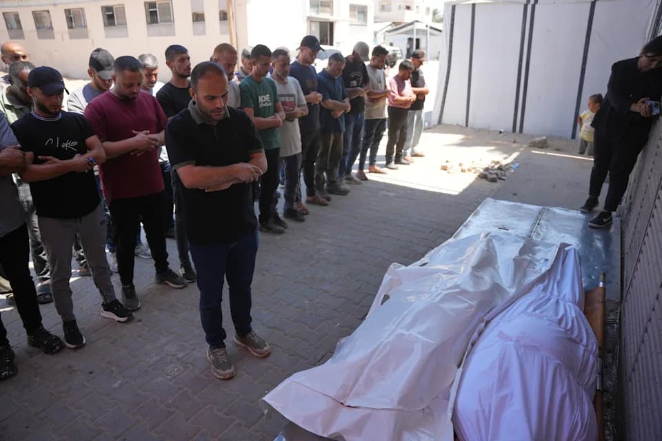 Izraelski dron pogodio kamp Muwasi — poginuli 15-godišnja Islam Moussa i njen brat