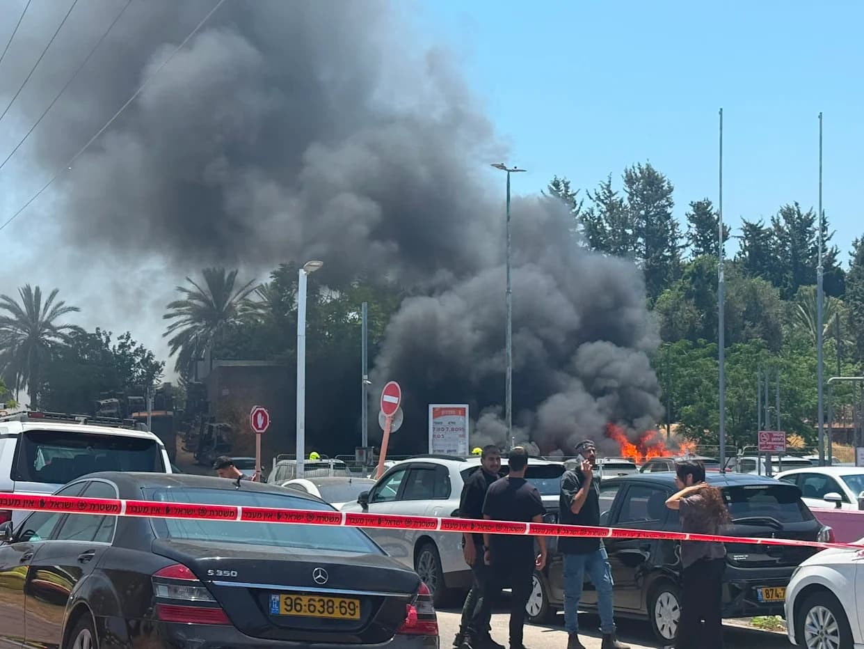 Dve Eksplozije Automobila U Jafi I Holonu — Najmanje Dve Žrtve, Dete Ranjeno; Policija Sumnja Na Osvetu