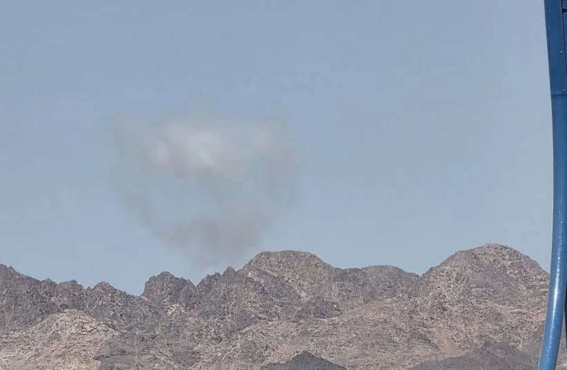 IRGC Tvrdi Da Je Raketnim i Dronskim Napadima Pogodio Američke Baze U Jordanu i Bahreinu