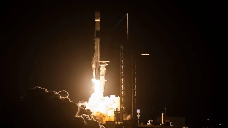 Gornji Stepen Falcon 9 Treba Da Pogodi Mesec 5. Avgusta — Retka Prilika Za Posmatranje Veštačkog Impakta