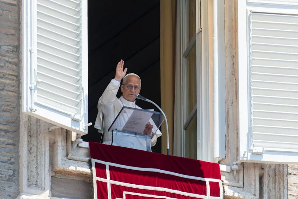 Papa Leo XIV Apeluje: Budite Umereni Sa Društvenim Mrežama i Veštačkom Inteligencijom