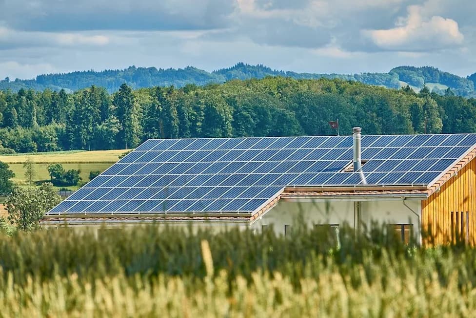 Istorijsko: Vetar i Sunce Po Prvi Put Pretekli Fosilna Goriva u Nemačkoj — 44% naspram 43%