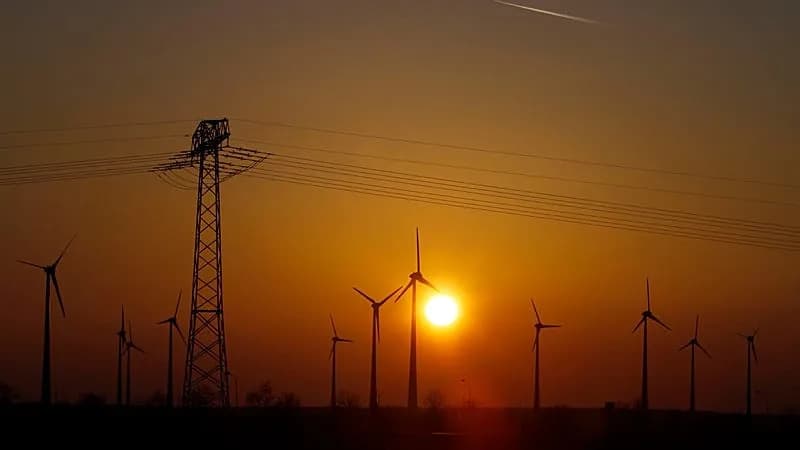 Studija IEEFA: Vetar, Sunce i Toplotne Pumpe Mogu Osloboditi EU Od Zavisanosti Na LNG Do 2030.