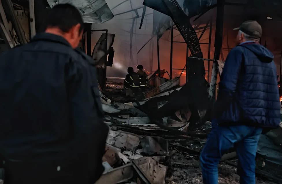 Kratki izveštaj — 30.7.2026.: SAD Udari Na Iran, Ruski Raketi Preko Ukrajine i Rast Kamatnih Stopa