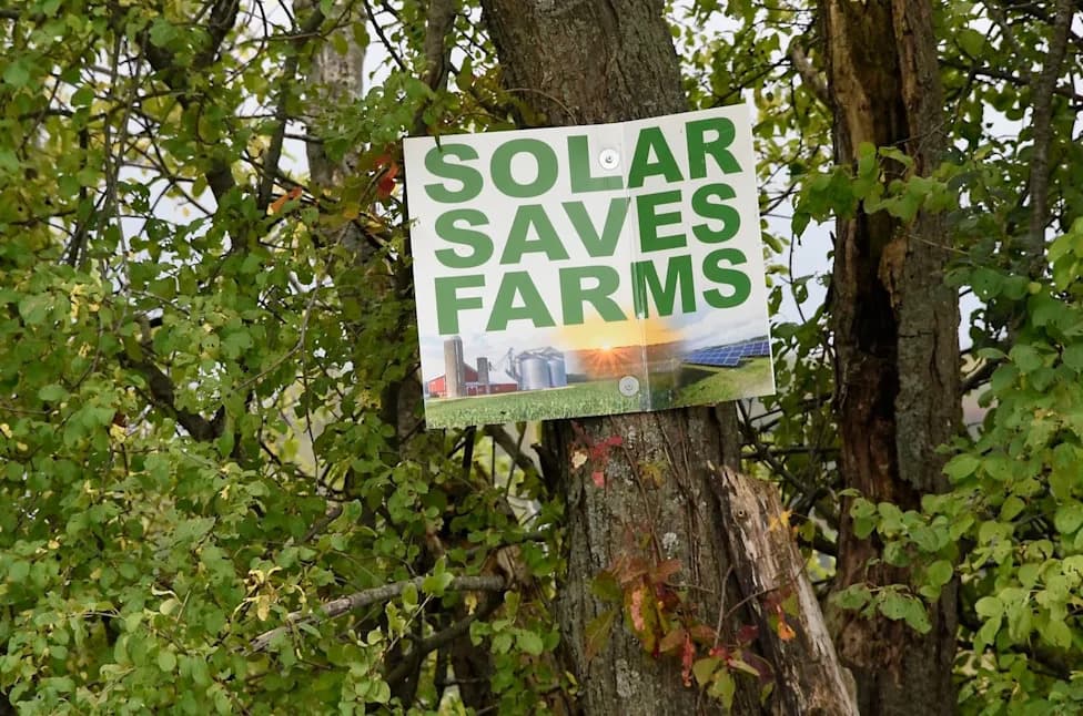 Njujork Ruši Mit: Solarne Farme Ne Gutaju Obradive Površine