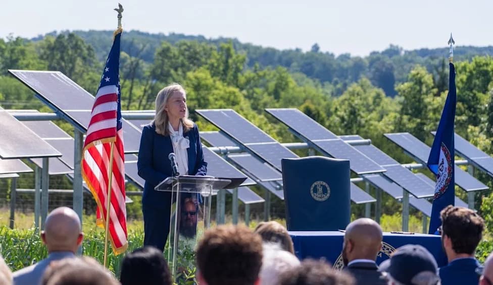 Virdžinija Zakonski Uvodi Agrivoltaiku: Solarni Paneli I Poljoprivreda Na Istom Zemljištu
