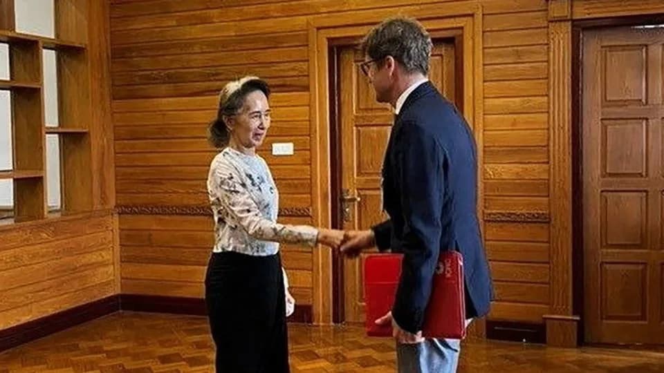 Aung San Suu Kyi Primila Delegata ICRC‑a; Sin Traži 'Dokaz Života', Delegat Potvrdio Privatni Susret