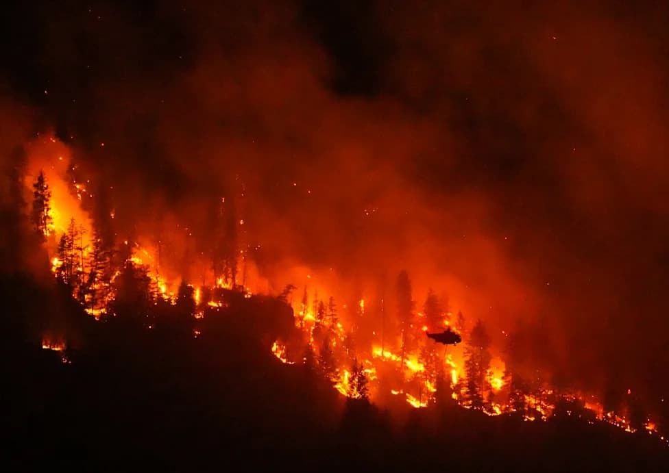 Klimatske promene udvostručile verovatnoću velikih požara u Kanadi, pokazuje studija; Tramp krivi loše upravljanje šumama