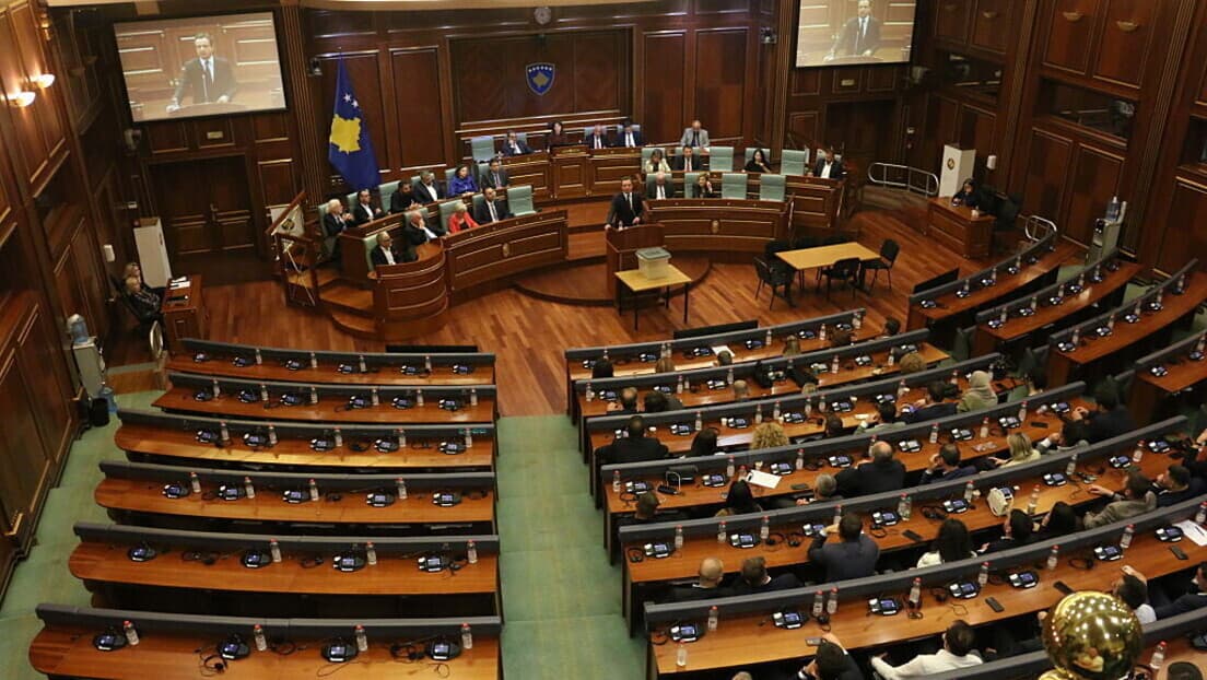 Prekinuta konstitutivna sednica u Prištini: Kurti traži dodatno vreme za dogovor o predsedniku