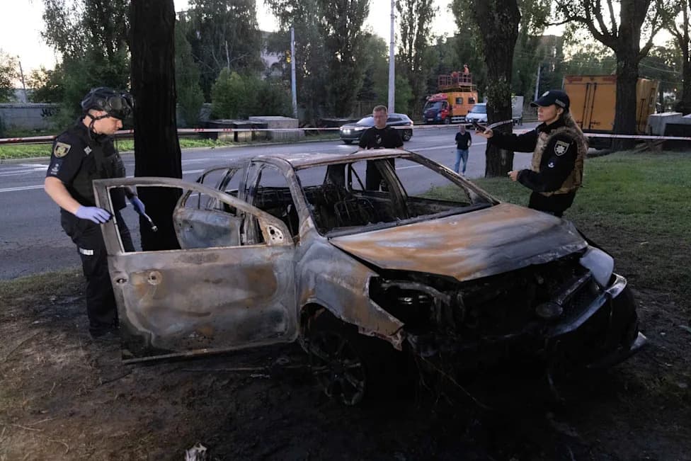 Ruski napadi: Najmanje dve žrtve, 37 povređeno u Harkovu; vatrogasac poginuo u Zaporožju