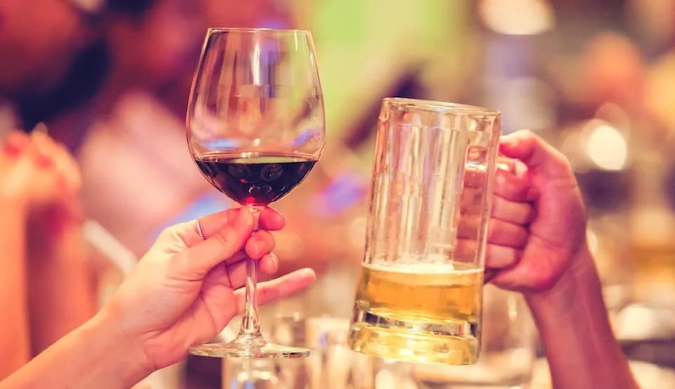 Vino, Pivo Ili Žestoka Pića? Velika Studija Povezuje Vino Sa Nižom Smrtnosću