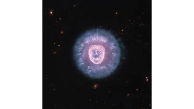 Webb otkrio „Nebulozu Lav“ (NGC 2392) — zapanjujući NIRCam i MIRI snimci