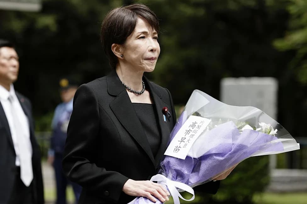Takaichi Izostala Sa Yasukunija Na 81. Godišnjicu Kapitulacije — Koizumi I Zvaničnici LDP-a Posetili Hram