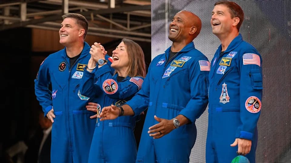 Pilot Artemis II Zahvalio NASA: „Još Sam Zatečen Tim Poverenjem“ — Posada Održala Govor Na Red Rocks