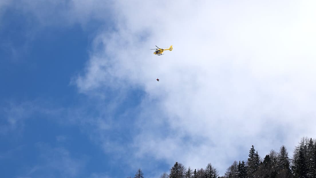 Neslana šala na Troglavu: Hteo besplatan let helikopterom pa pozvao spasioce