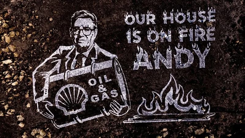„Naš dom gori, Andy“ — Aktivisti Naslikali Ogroman Mural U Eryri I Pozivaju Premijera Da Odbije Nova Bušenja