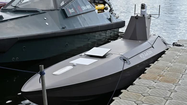Britanske K3 Scout Kamere Slale 'Heartbeat' Signale Kini — Revizija Nije Pronašla Curjenje Podataka, Ali Alarm Je Pozvan