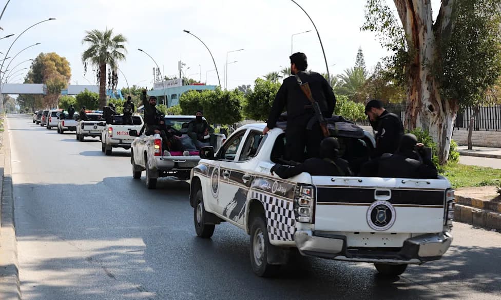 Smrt bivšeg spasioca 'White Helmets' u policijskom pritvoru izazvala proteste u Siriji — pokrenuta istraga