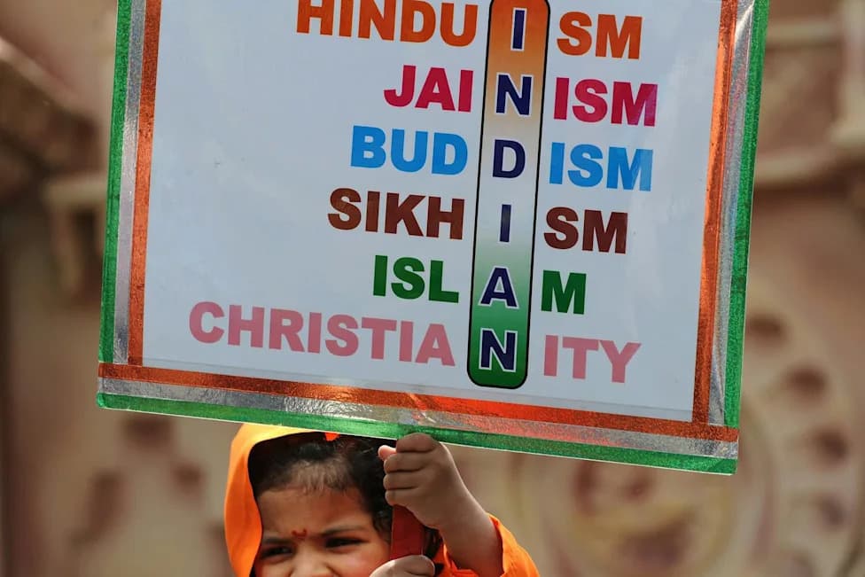 Hindu vojnik i muslimanski pesnik: Kako su se verske pripadnosti preplitale u Indiji 19. veka — lekcija za danas