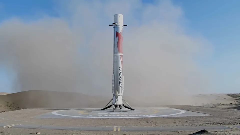 Istorijsko sletanje na kopnu: LandSpace prvi privatni kineski operater koji je uspešno prizemljio Zhuque‑3