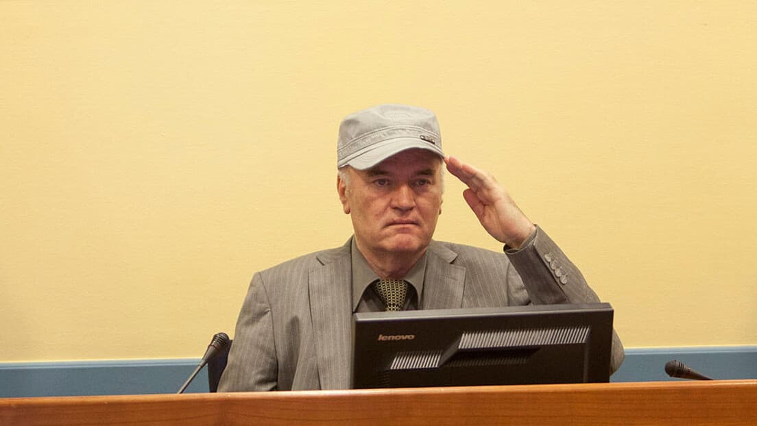 Zdravstveno Stanje Ratka Mladića Kritično — Porodica Putuje u Hag i Traži Prebacivanje u Srbiju