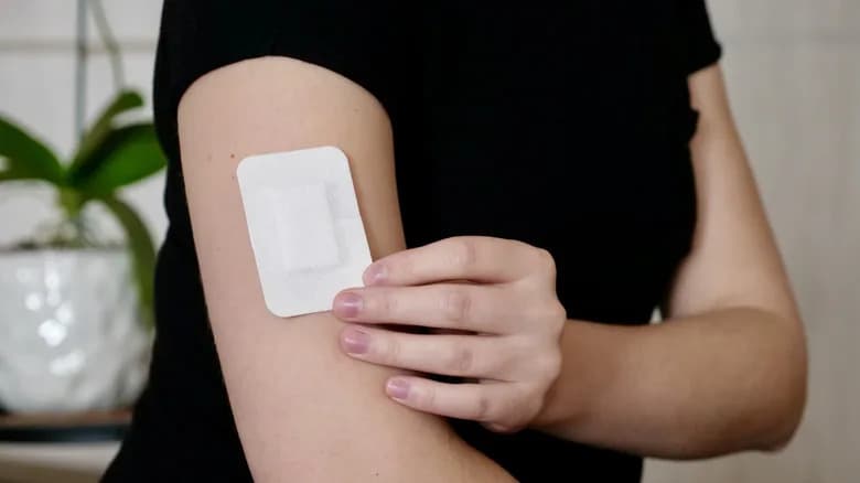 Revolucionarni Nosivi Flaster Protiv Melanoma: Neinvazivna Terapija Koja Koristi Sunčevu Svetlost