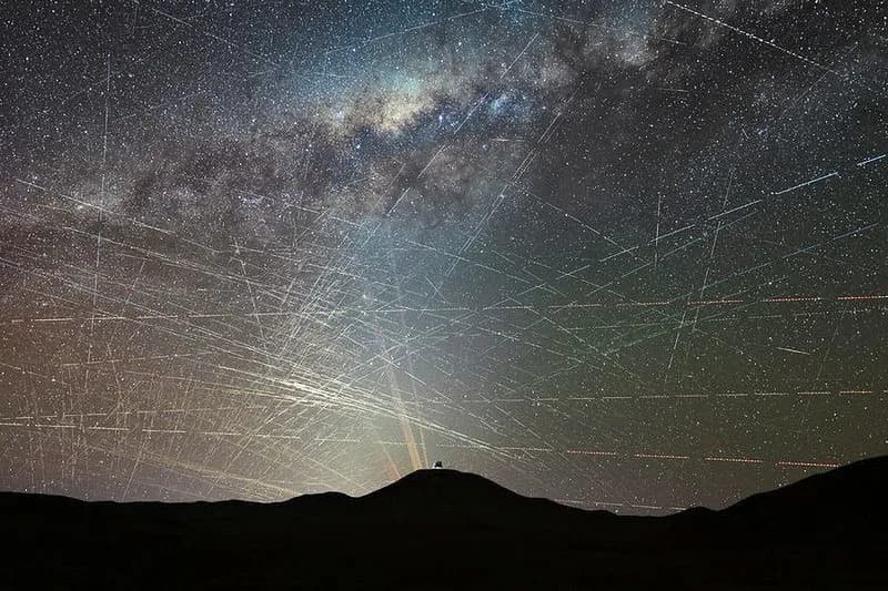 Milioni satelita prete astronomiji: ESO upozorava na ozbiljno narušavanje posmatranja