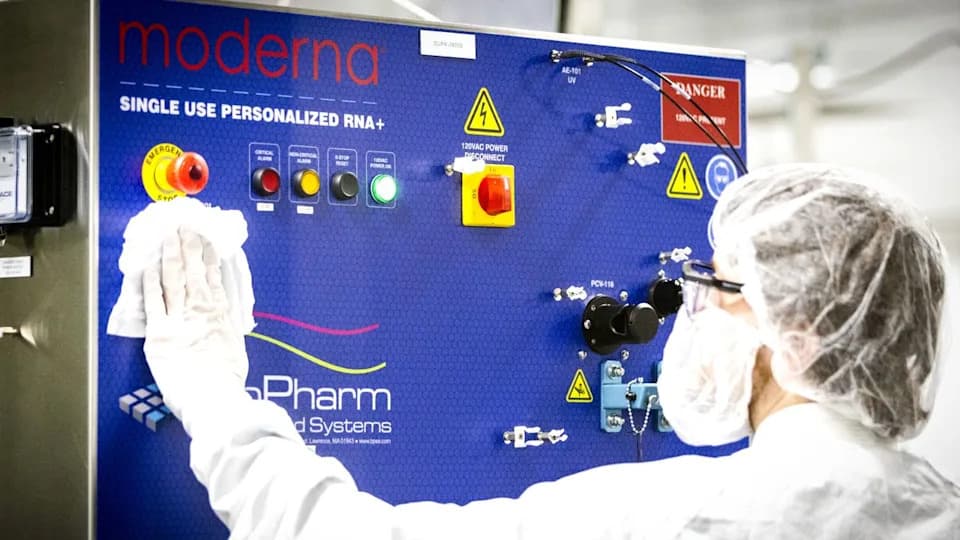 Prekretnica u Lečenju Melanoma: Moderna i Merck Prijavljuju Uspeh Personalizovane mRNA Vakcine