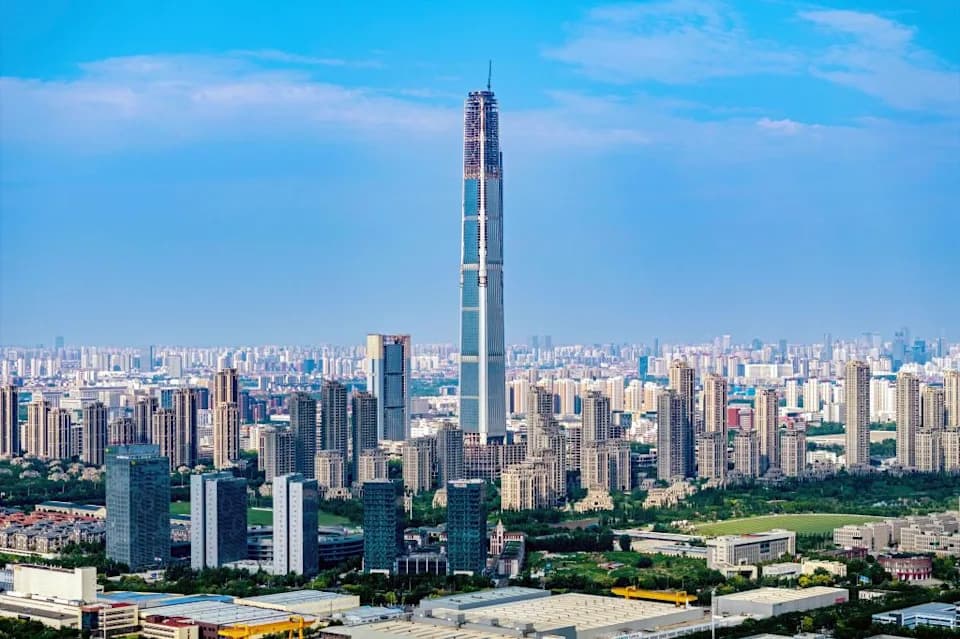Tianjin 117 dobija najduže liftne usponе na svetu — Otis isporučuje 251 lift i pokretnih stepenica