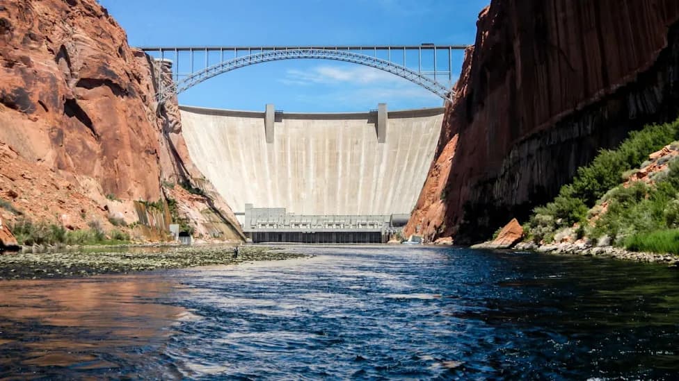 Uzbuna u Grand Canyonu: Više od 3.000 invazivnih rakova ulovljeno ispod brane Glen Canyon