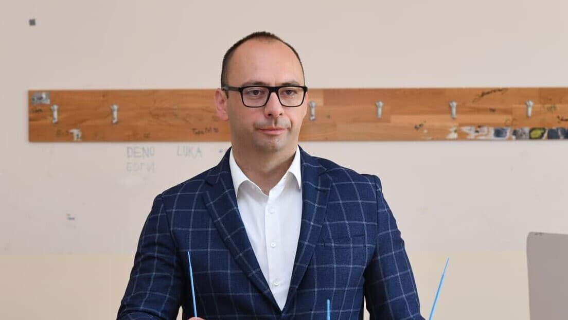 Simić: Nije vreme za povlačenje KFOR‑a sa mosta na Ibru i oko Visokih Dečana
